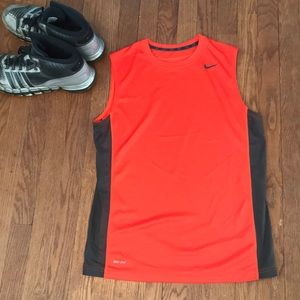 Nike tank